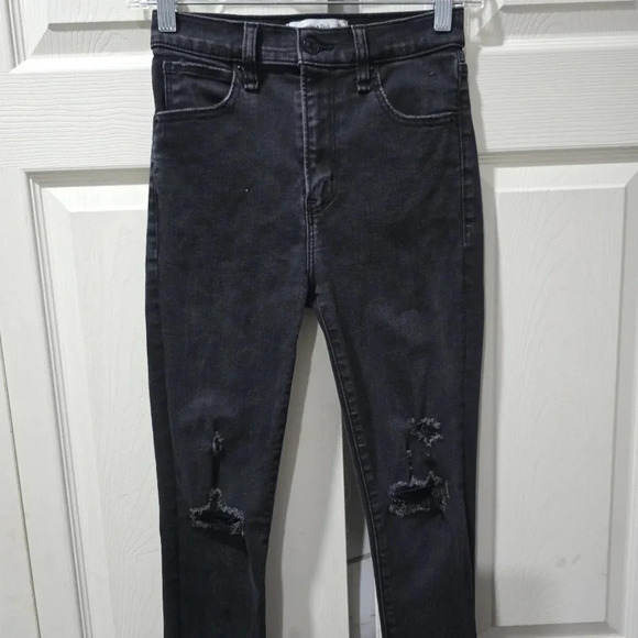 Abercrombie and Fitch 24 00R High Rise Super Skinny Ankle Distressed Black Jeans - Picture 5 of 11